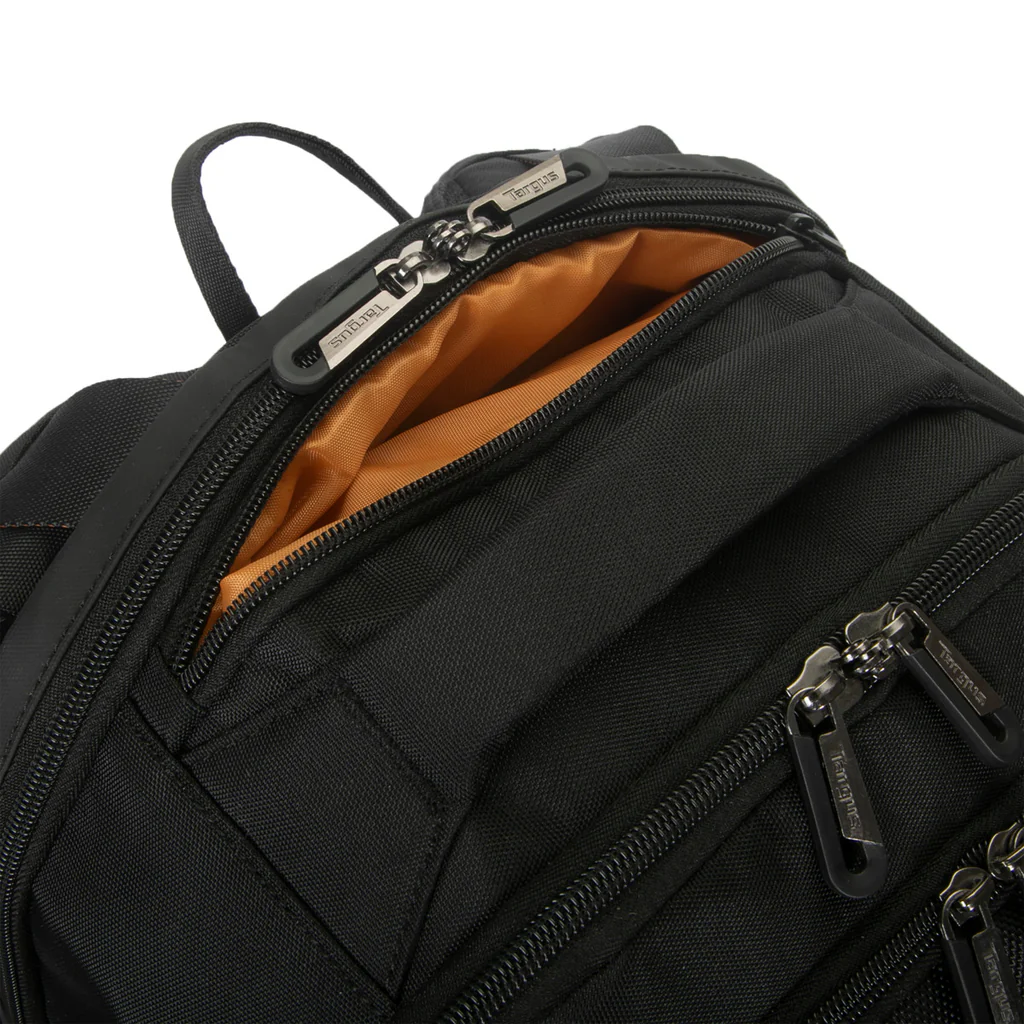 Targus 17-inch Voyager EXP Travel Backpack Review: A Work-Trip Backpack That Gets the Basics Right Targus 17-inch Voyager EXP Travel Backpack Review: A Work-Trip Backpack That Gets the Basics Right