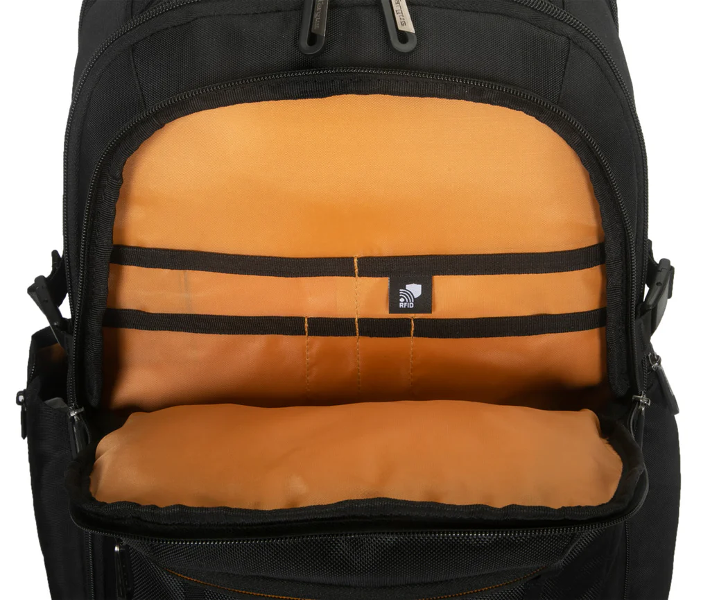 Targus 17-inch Voyager EXP Travel Backpack Review: A Work-Trip Backpack That Gets the Basics Right Targus 17-inch Voyager EXP Travel Backpack Review: A Work-Trip Backpack That Gets the Basics Right