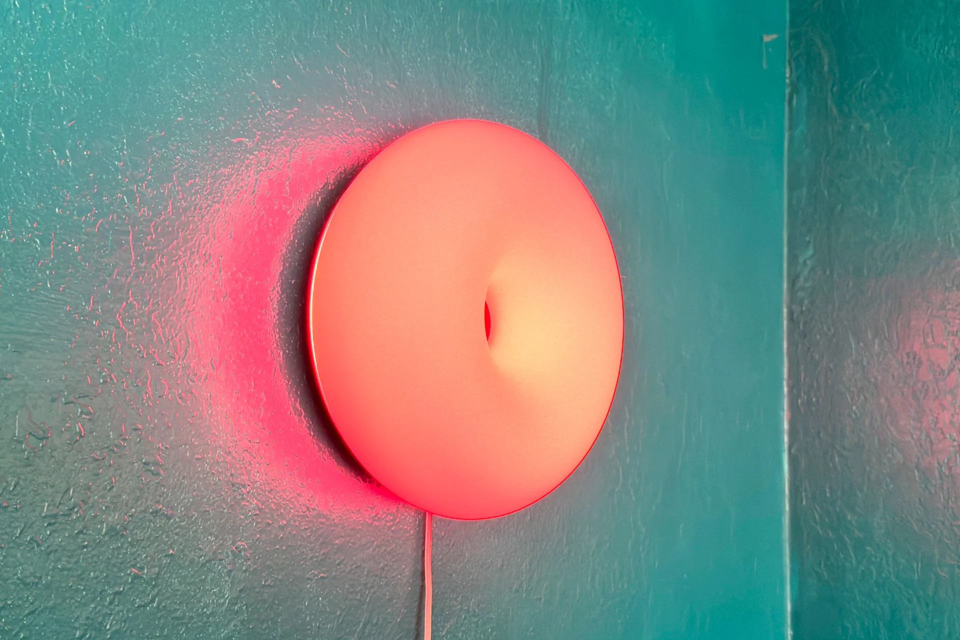 The Real Tradeoff With IKEA VARMBLIXT Smart Donut Lamp: Sculptural Warmth vs Everyday Practicality