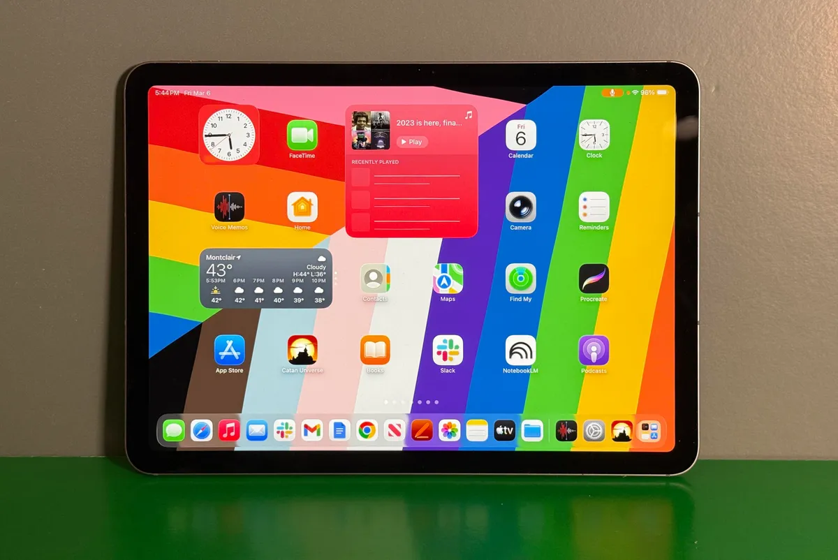 iPad-Air width=