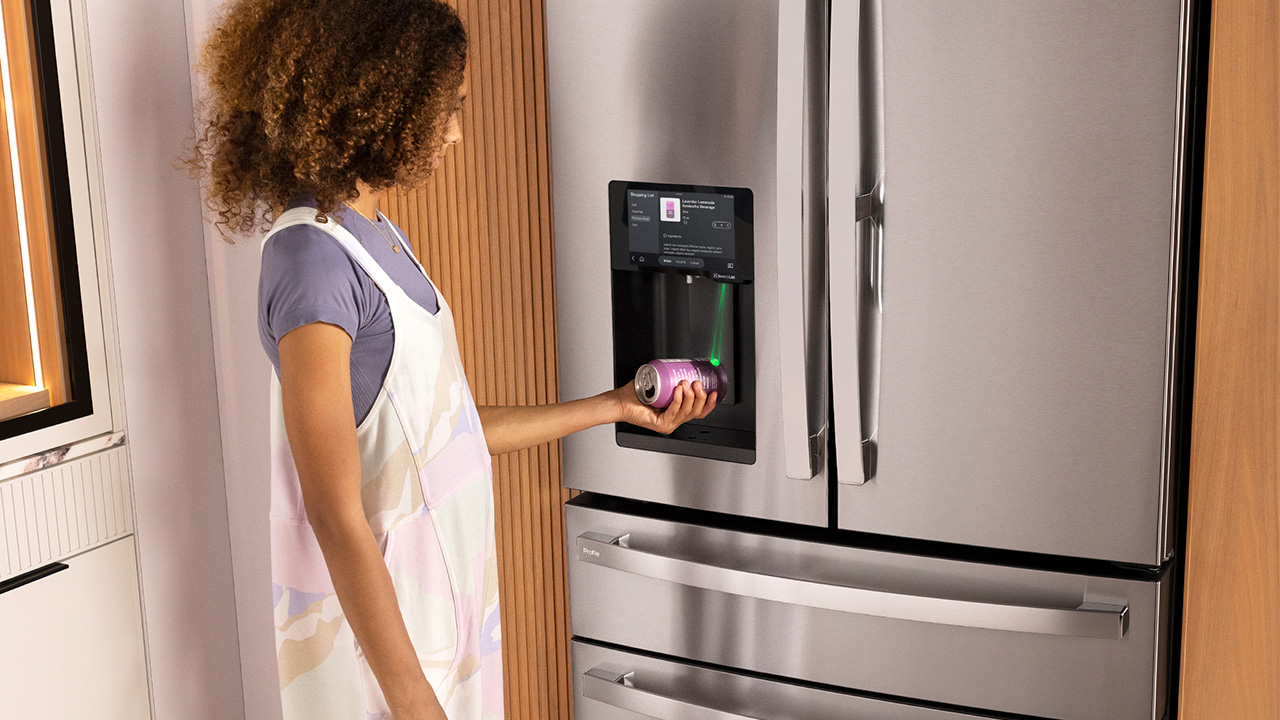 GE Profile Smart 4-Door French-Door Refrigerator with Kitchen Assistant Review: A Smart Fridge That Finally Solves the Right Problems