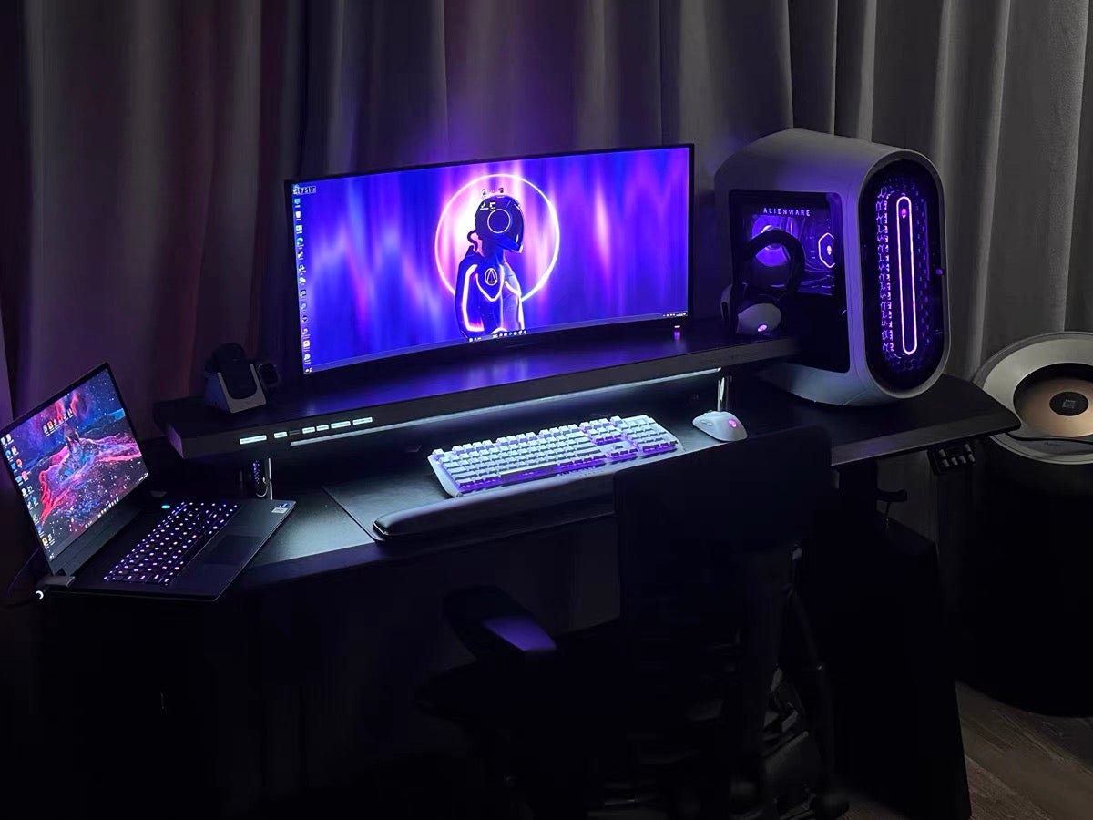 Hexcal Desk Mat Bundle Review: A Premium Desk Mat That Feels as Good as It Looks