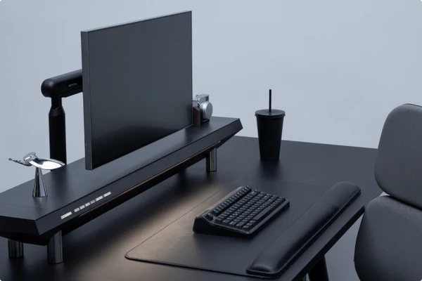 Hexcal Desk Mat Bundle Review: A Premium Desk Mat That Feels as Good as It Looks