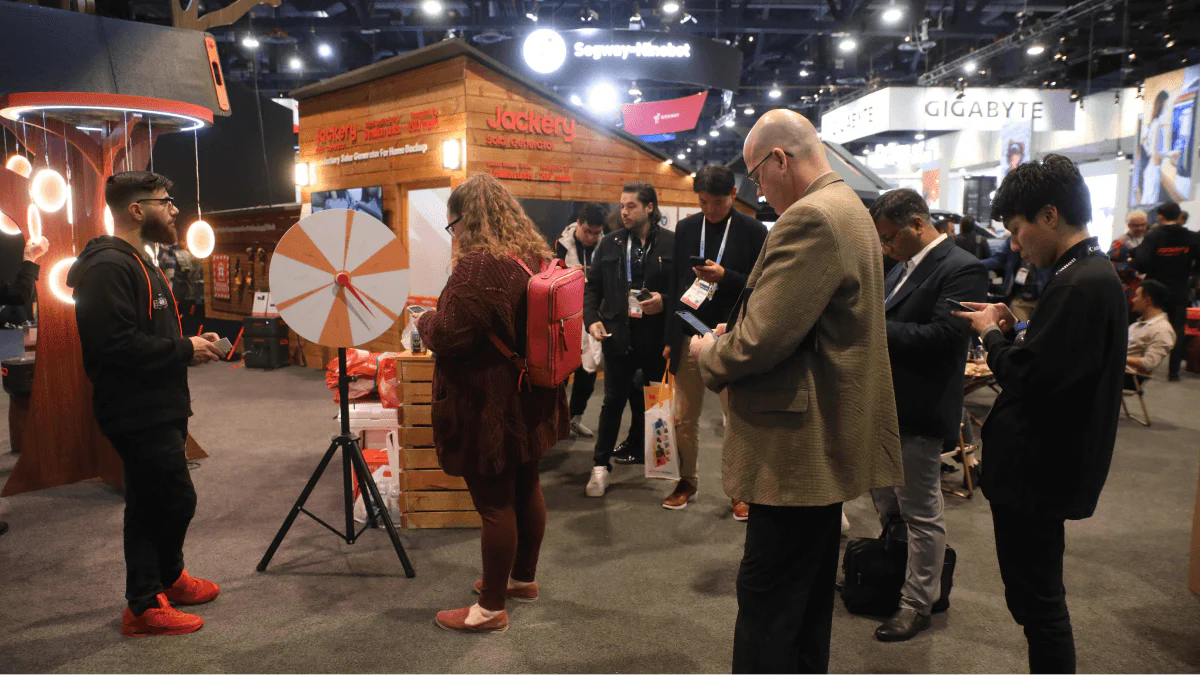 Jackery Solar Mars Bot Review: A Brilliant Solar Power Idea That Still Feels Like a Niche Buy