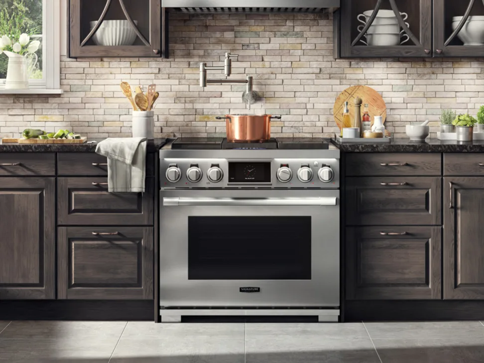 LG SKS Compact Oven Review: A Beautiful Steam Oven With a Clear Purpose and a Very Specific Buyer