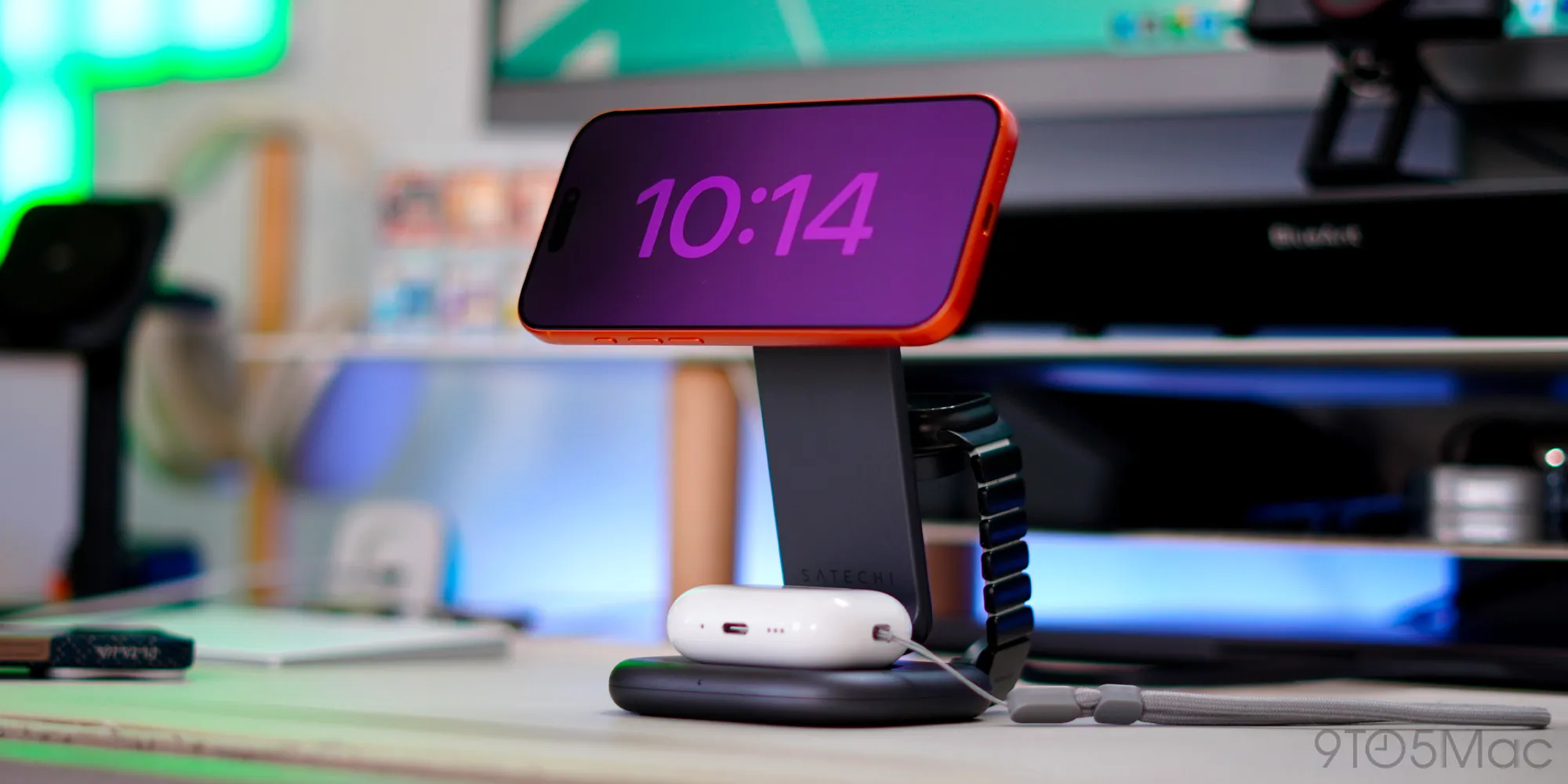 Satechi 3-in-1 Foldable Wireless Charging Stand with Qi2 25W Review: One of the Few Premium Chargers That Actually Feels Worth Paying For
