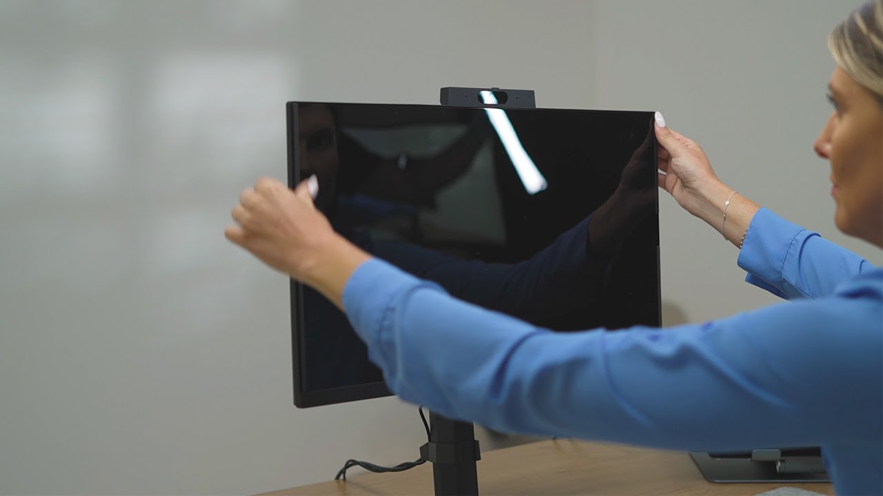 Targus 4Vu Magnetic Privacy Screens Review: A Smart Upgrade for Hybrid Work, but Not for Display Purists